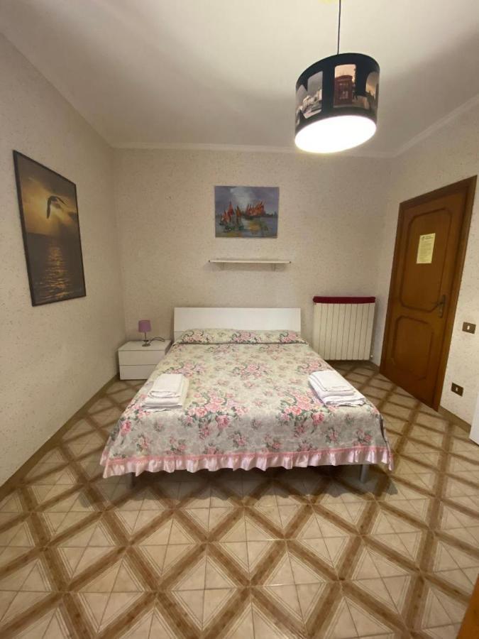 Bed And Breakfast Villa Viviana Anzio Dış mekan fotoğraf